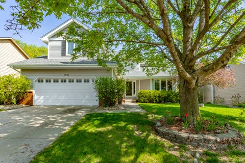 Homes For Sale - 4643 Elm Street<br/> West Des Moines, IA 50265