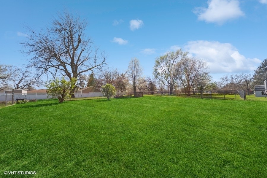 216 NE Circle Drive, Grimes, Iowa image 34