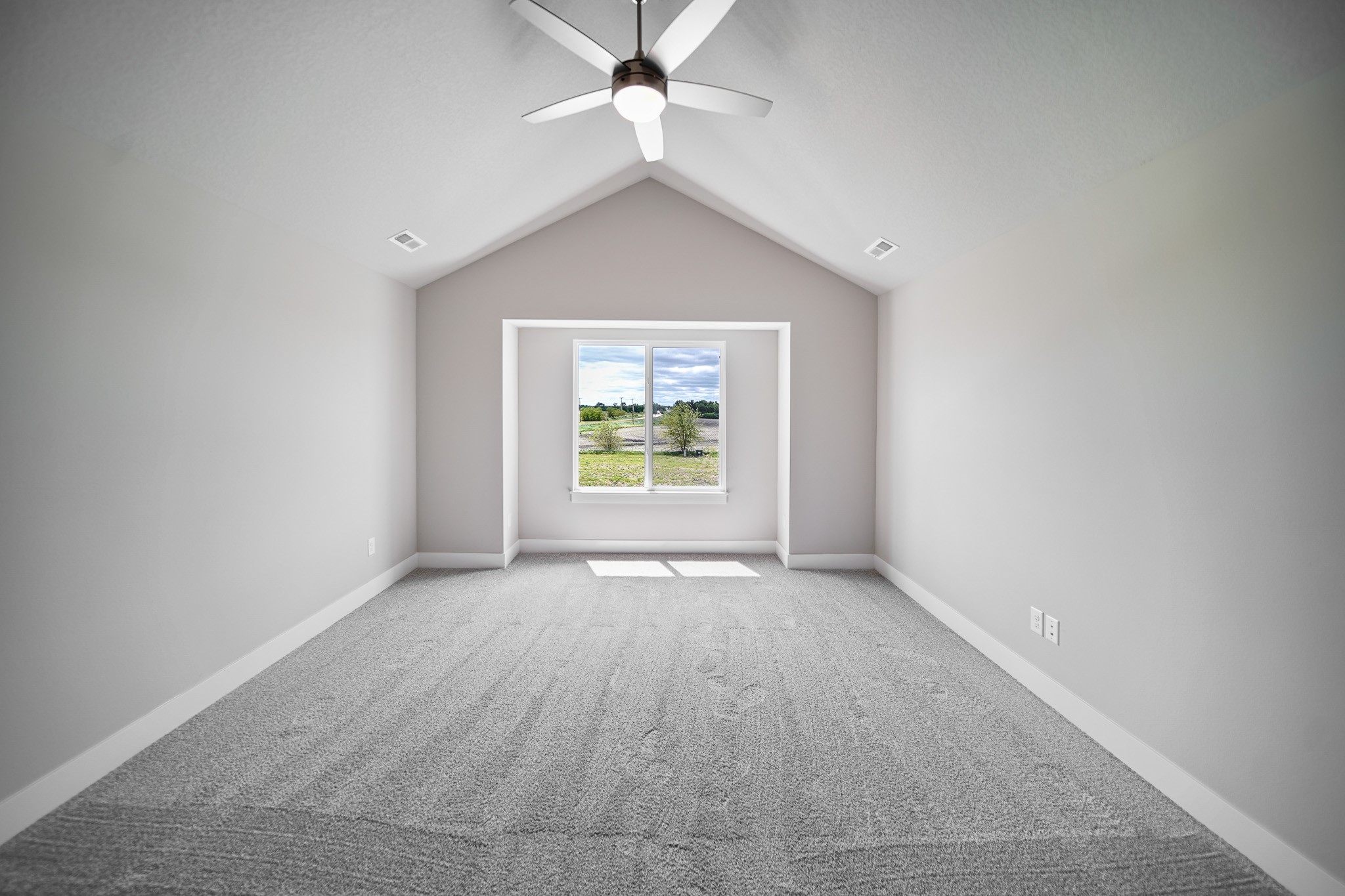 2666 SE Steele Drive, Waukee, Iowa image 10