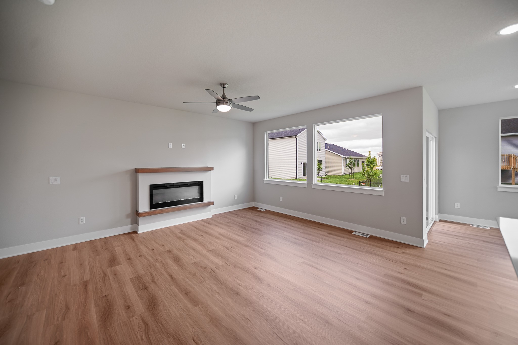 2666 SE Steele Drive, Waukee, Iowa image 4