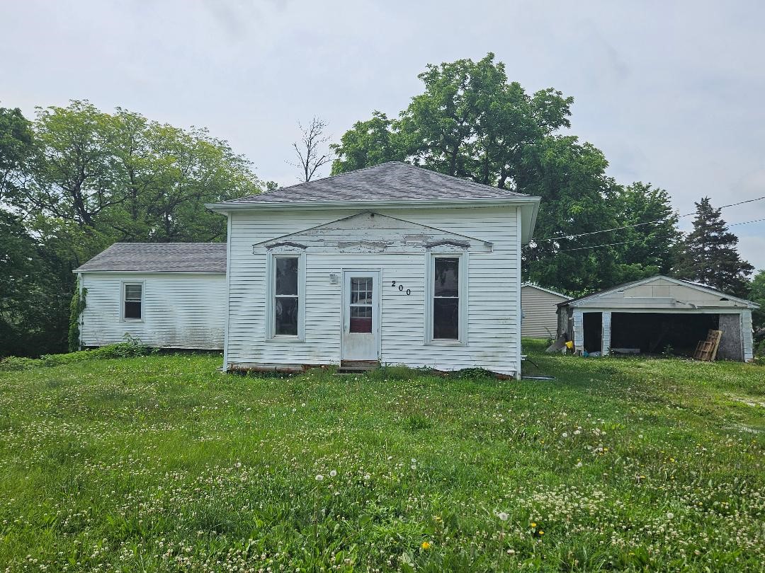 200 E Grace Street, Osceola, Iowa image 12