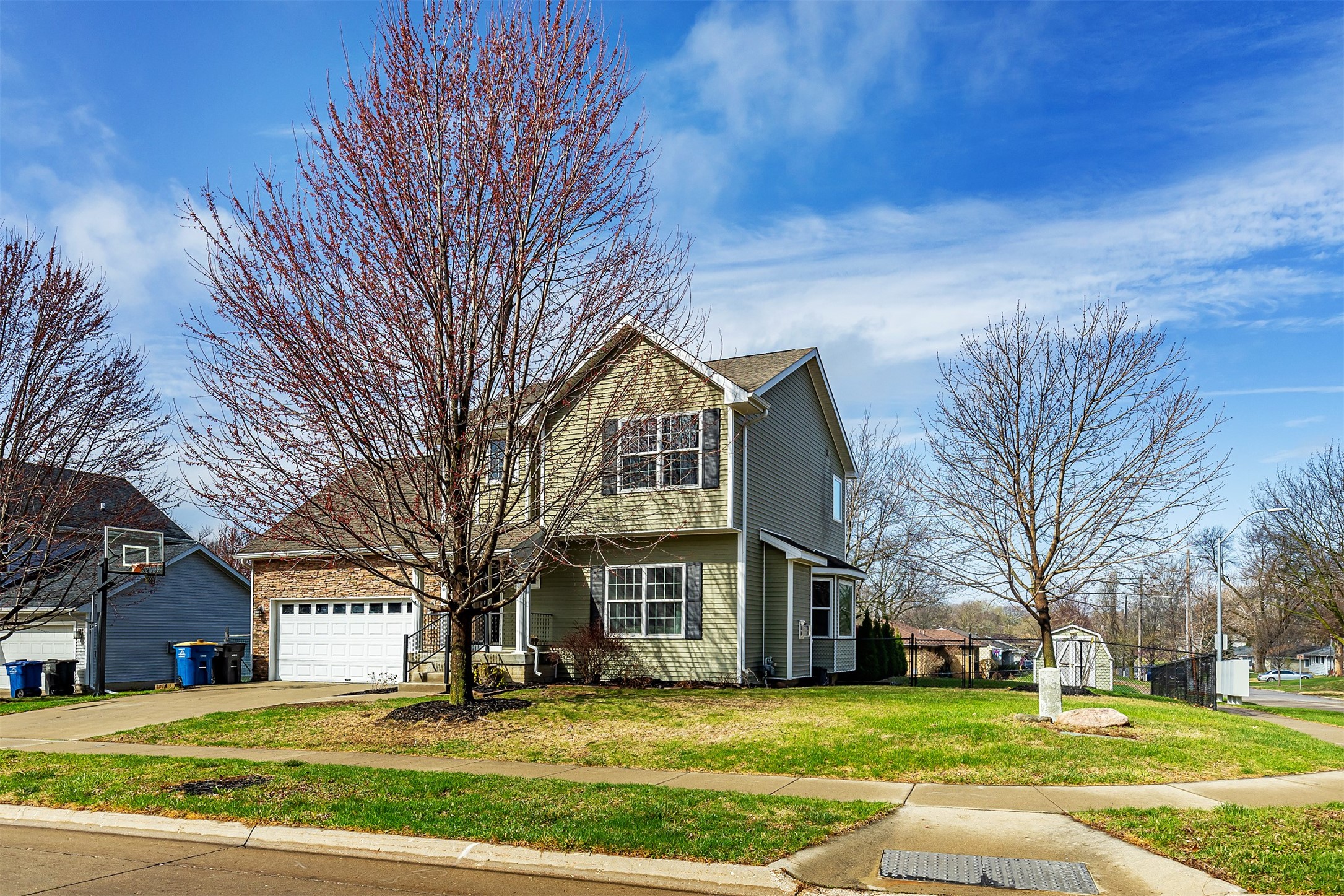 4616 Sawyers Drive, Des Moines, Iowa image 2