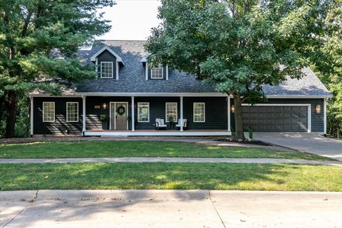 2506 Scholte Street Pella IA 50219