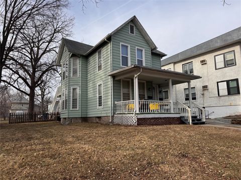 1312 22nd Street Des Moines IA 50311