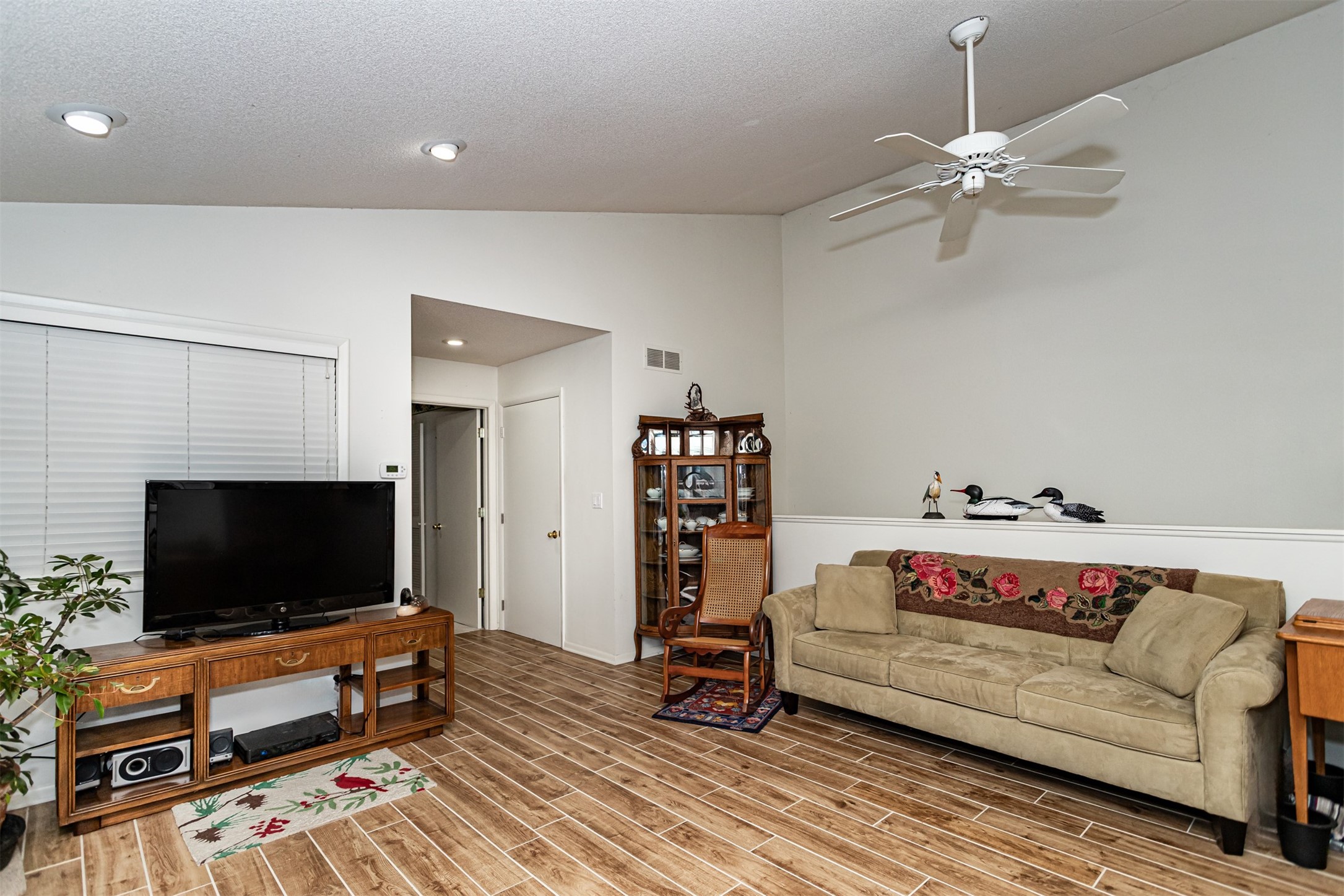 4033 Fletcher Boulevard