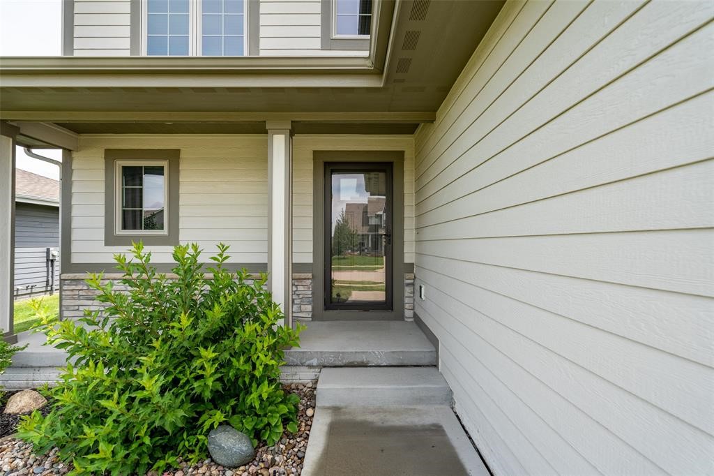 1615 NE Vicksburg Drive