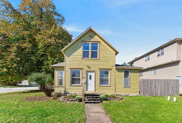 233 WASHINGTON AVE, AMES, IA 50010 - Image 48ebe406e7cc8d140f8d4a669746efbb/2563937443