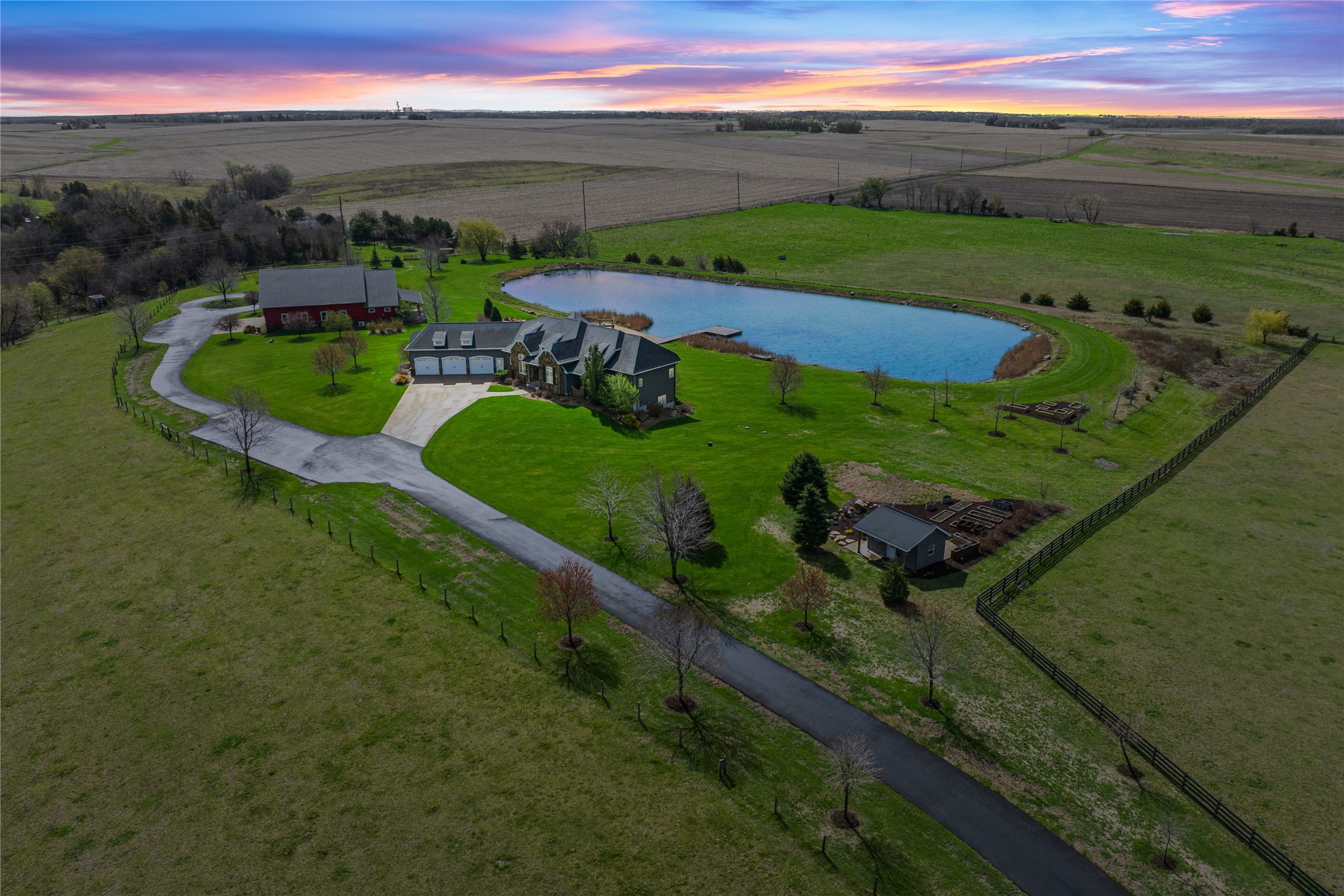 2492 55th Street, Vinton, Iowa image 33