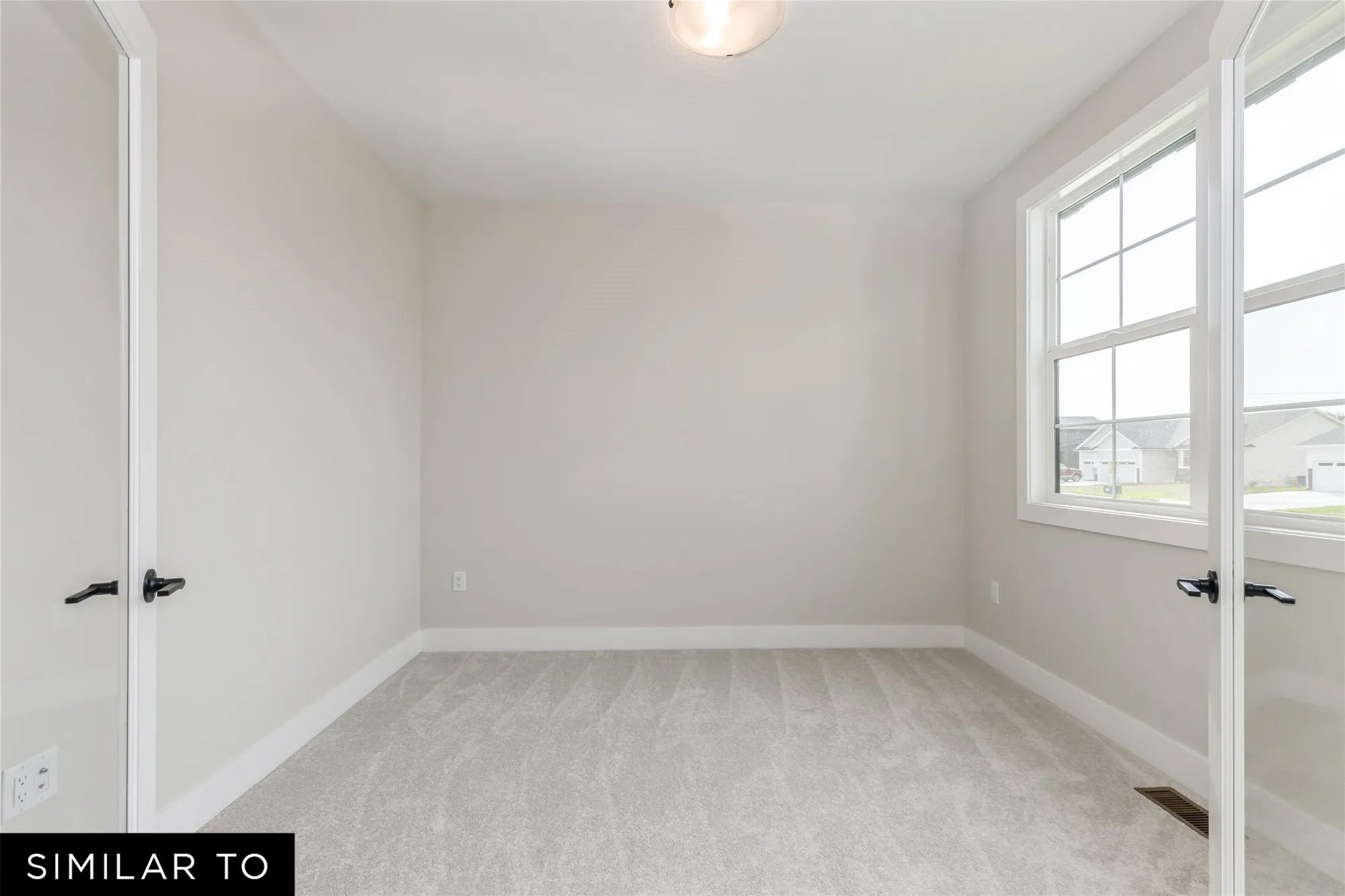 2514 NW Cedarwood Court