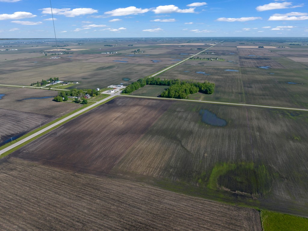 NE 142nd Avenue, Alleman, Iowa image 3