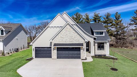 85 NW Wilder Court Waukee IA 50263