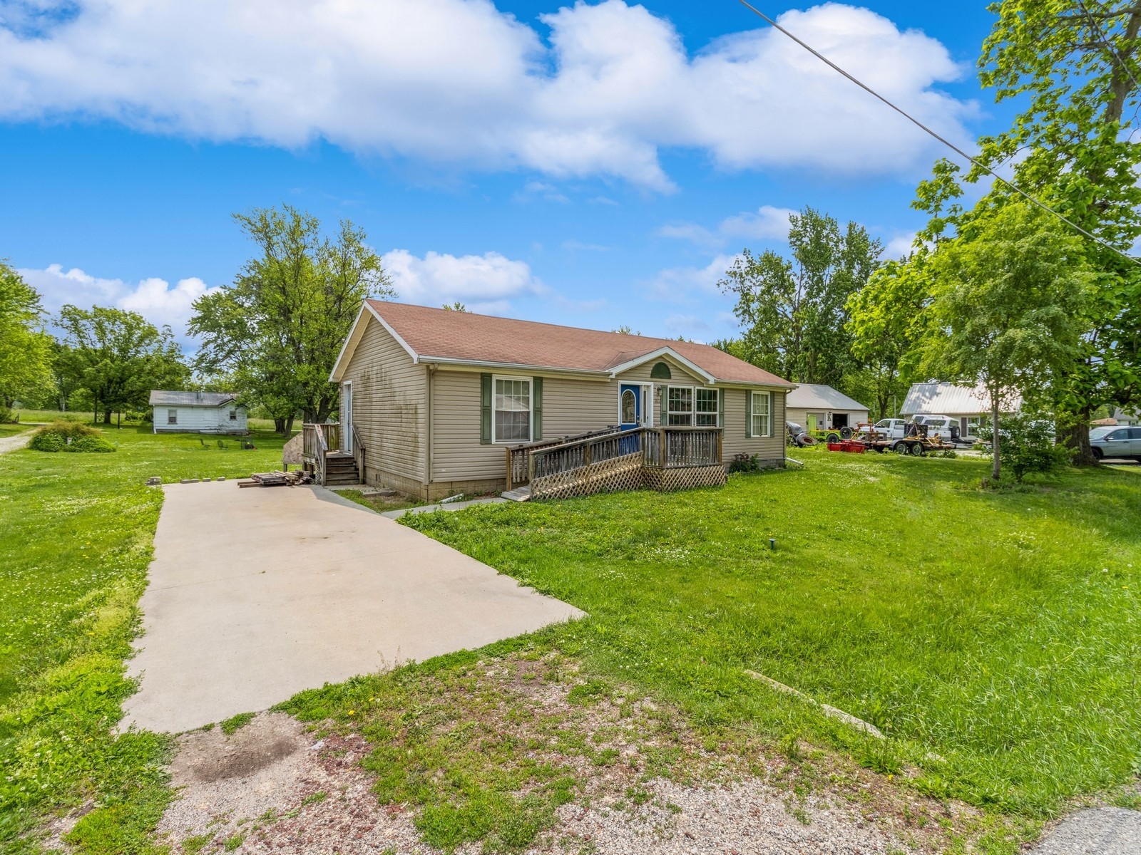 712 Jackson Street, Melcher-Dallas, Iowa image 3