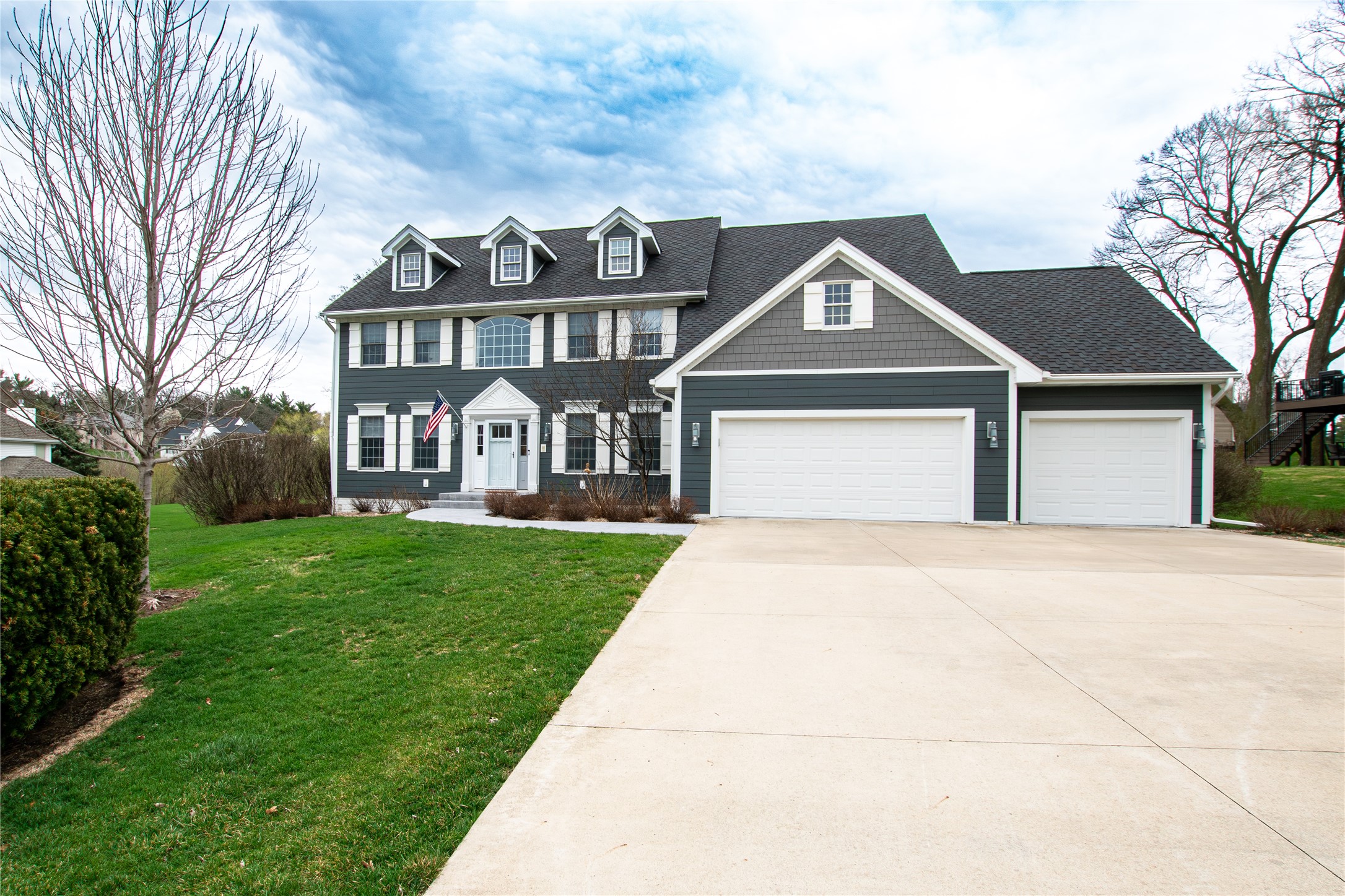 3501 Southern Woods Drive