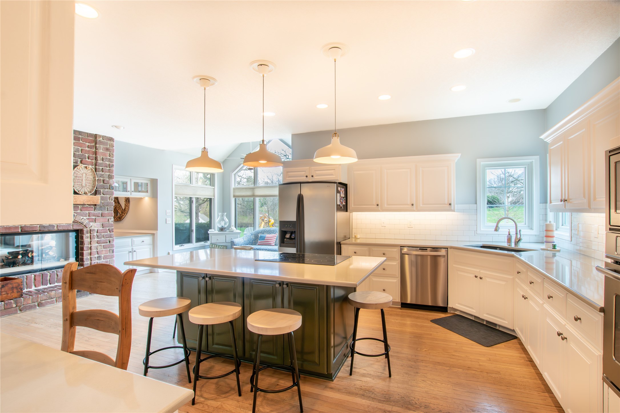 3501 Southern Woods Drive