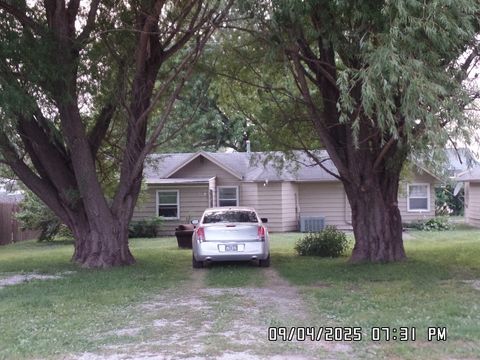 Homes For Sale - 212 N Main Street<br/> Woodward, IA 50276