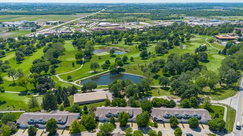 Condo For Sale - 7216 Espanade Street<br/> Johnston, IA 50131