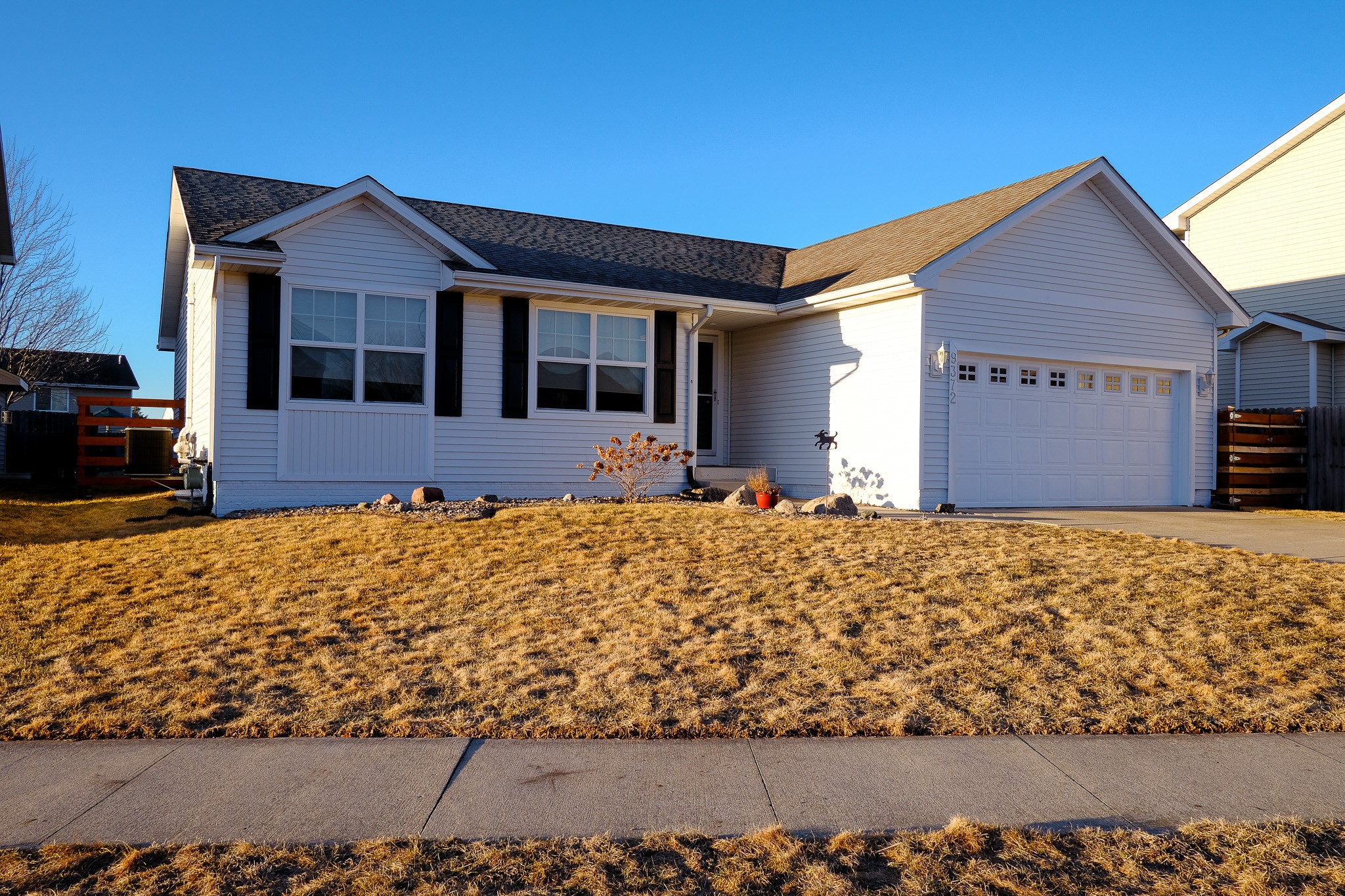 9372 Fairview Drive, West Des Moines, Iowa image 2