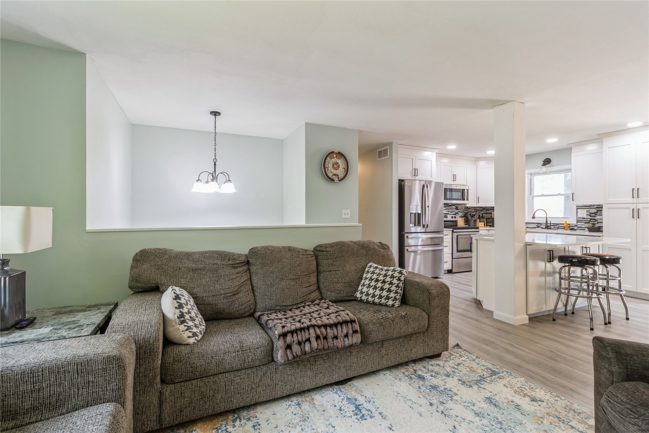 Ankeny, Iowa 50021, United States, 5 Bedrooms Bedrooms, ,2 BathroomsBathrooms,Residential,Active,164466