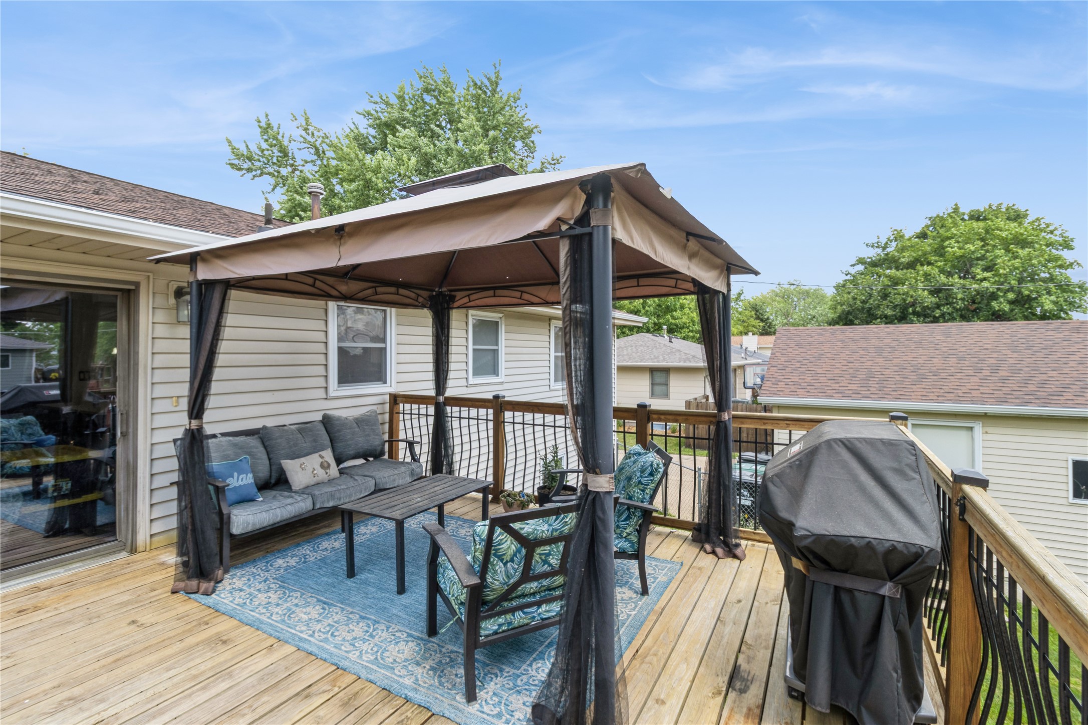 Ankeny, Iowa 50021, United States, 5 Bedrooms Bedrooms, ,2 BathroomsBathrooms,Residential,Active,164466