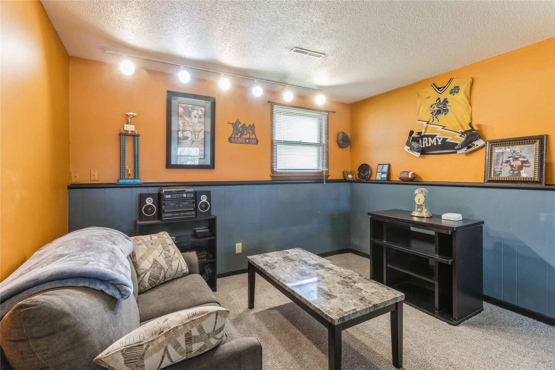 Ankeny, Iowa 50021, United States, 5 Bedrooms Bedrooms, ,2 BathroomsBathrooms,Residential,Active,164466