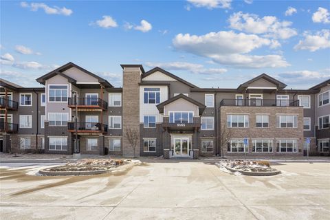 Condo For Sale - 9065 Bishop Drive #213<br/> West Des Moines, IA 50266