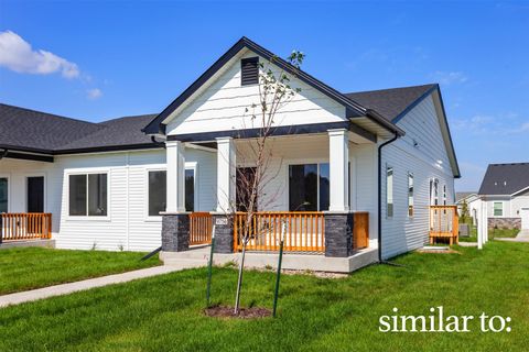 9748 Regatta Lane Johnston IA 50131