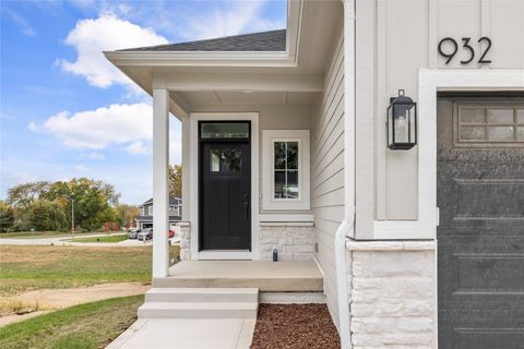 932 Roosevelt Street Polk City IA 50226