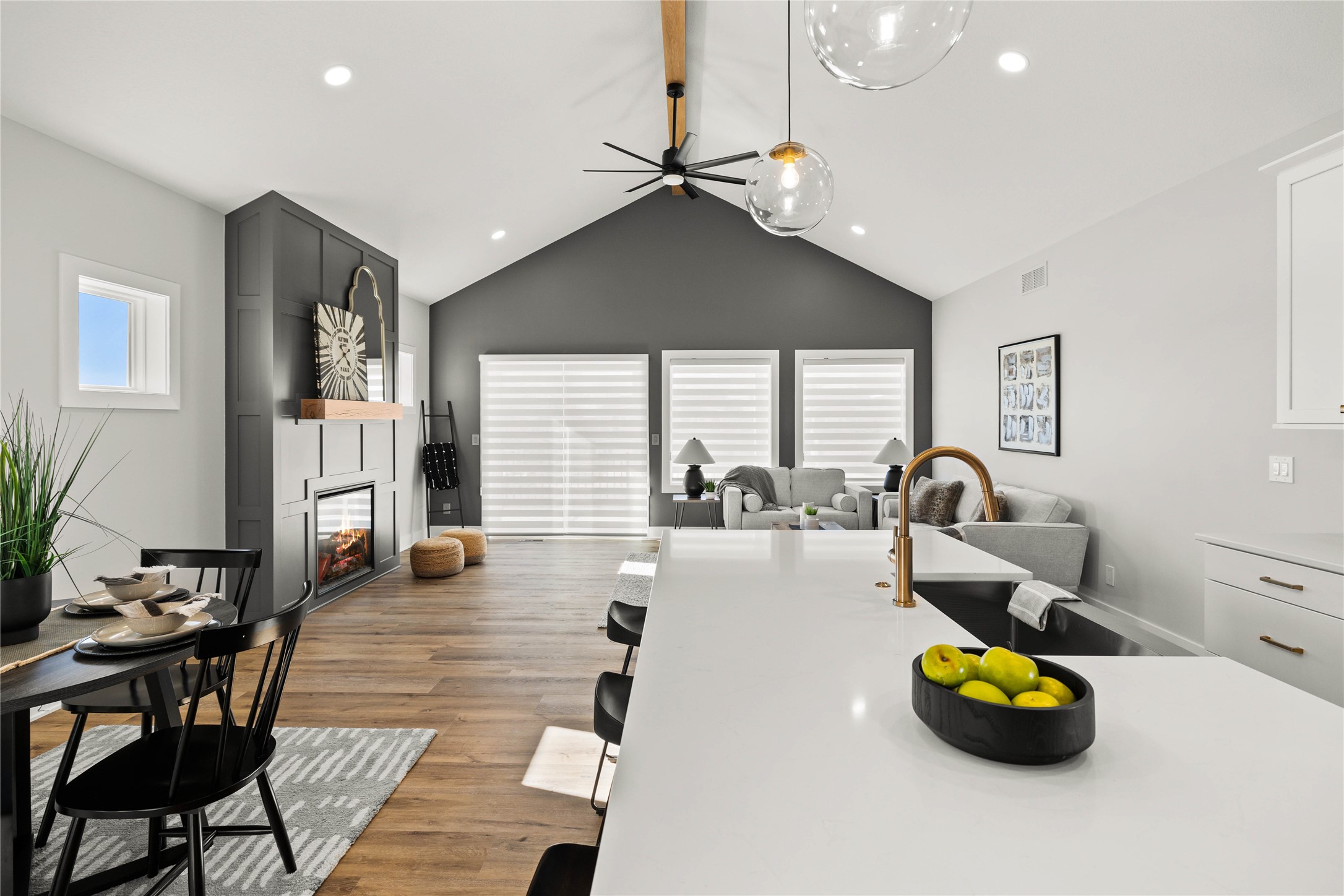 932 Roosevelt Street