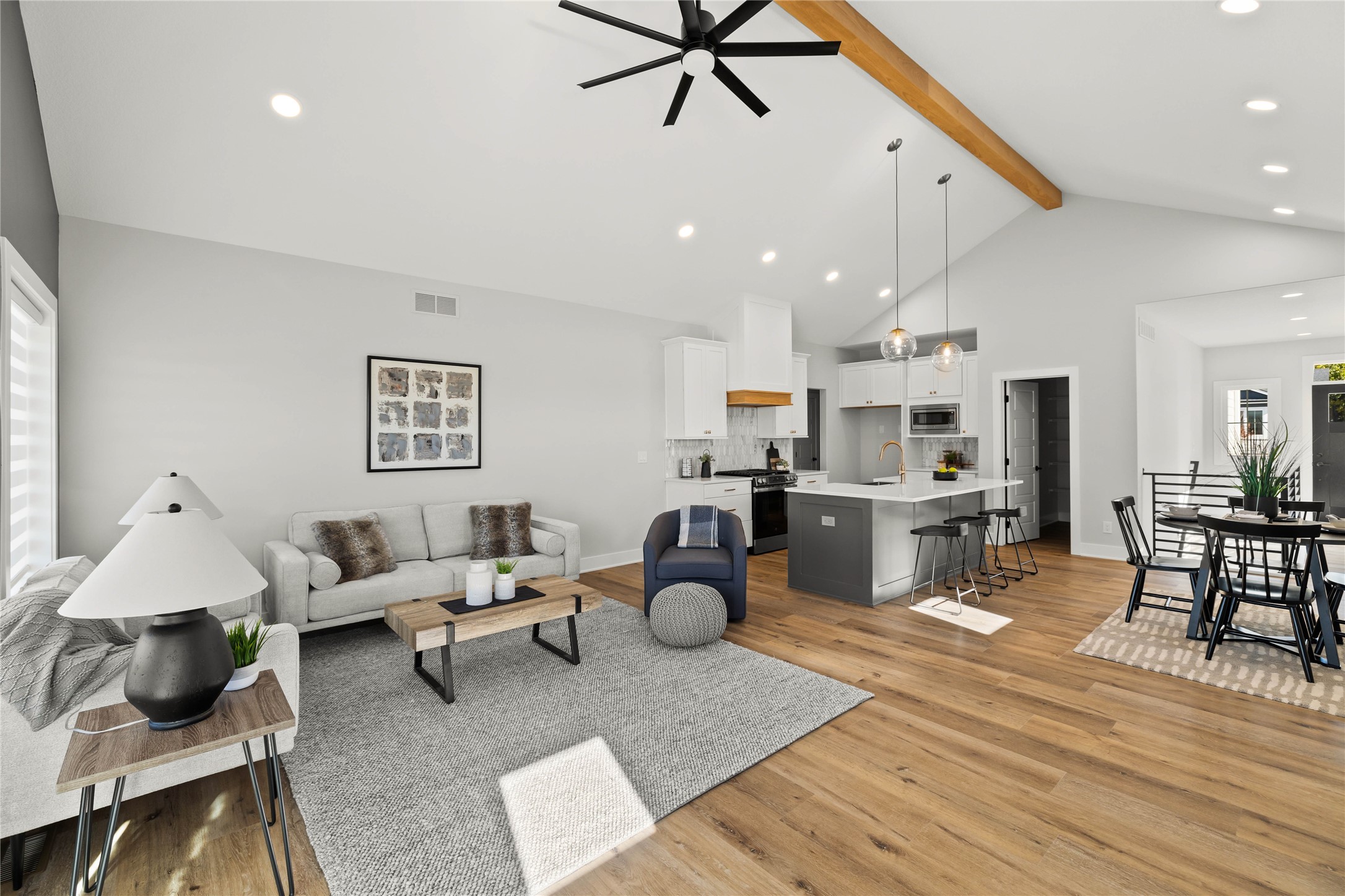 932 Roosevelt Street