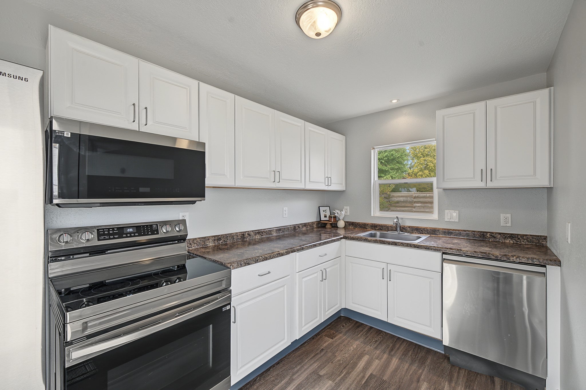5335 NW 60th Avenue