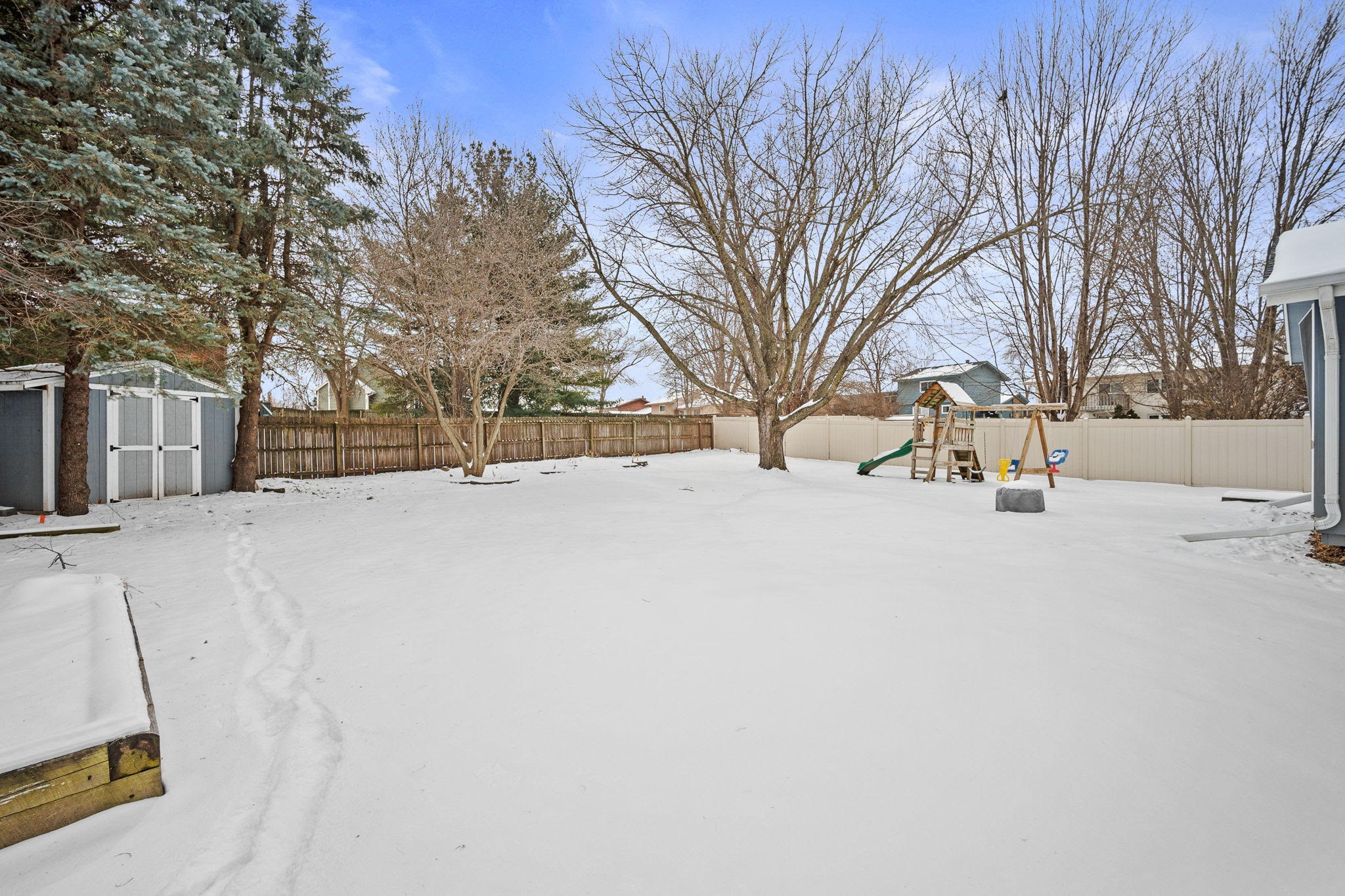 4926 Crestmoor Drive, Des Moines, Iowa image 31