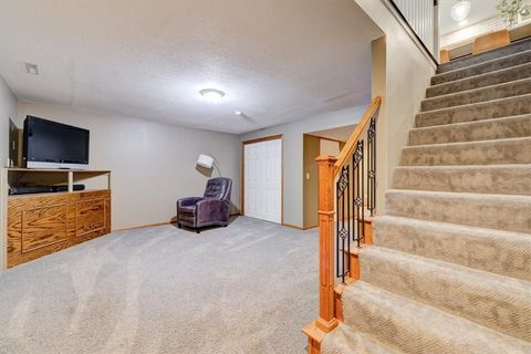 Single Family Residence in Urbandale IA 4639 90th Street 30.jpg