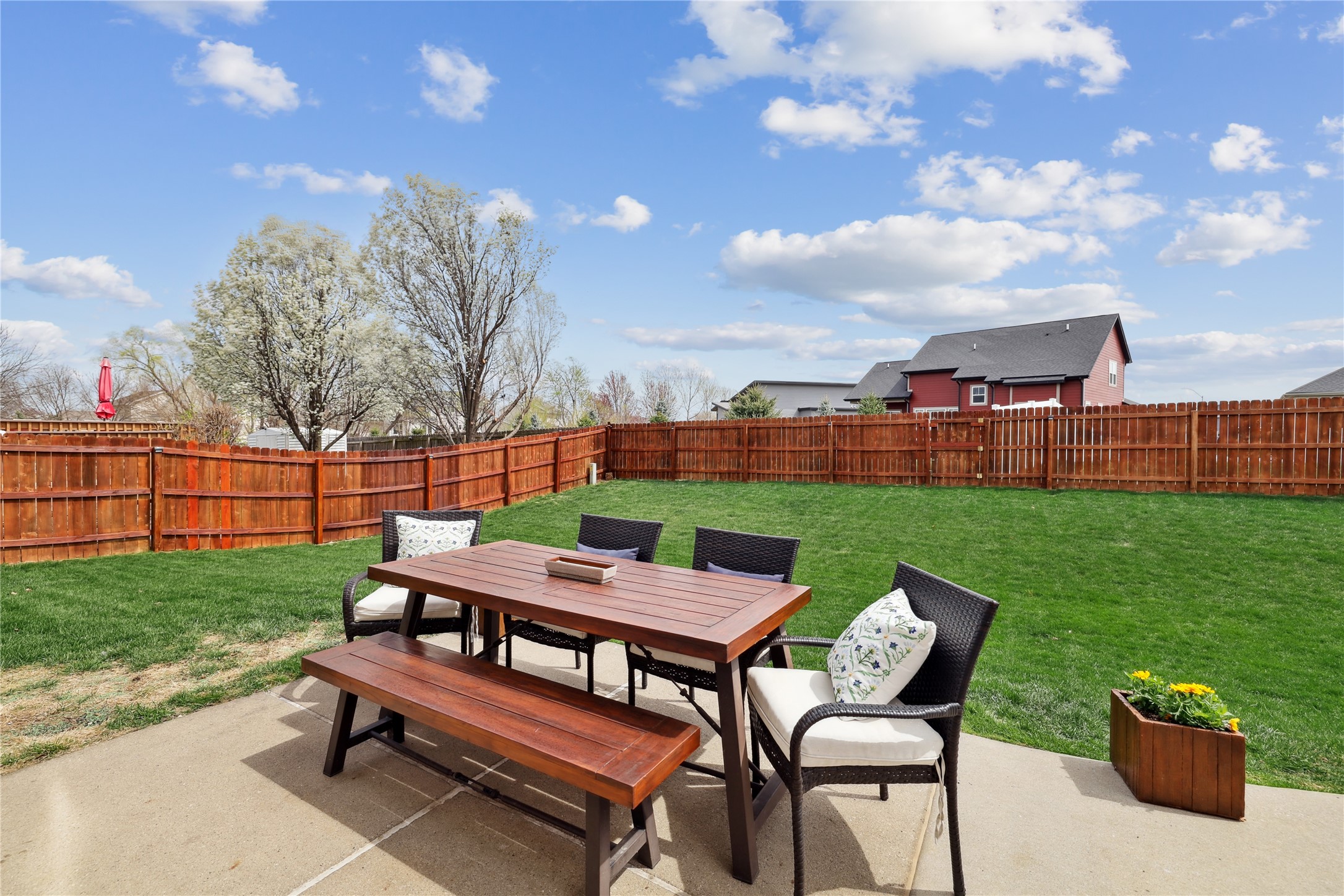 1085 SE Rosewood Drive, Waukee, Iowa image 4