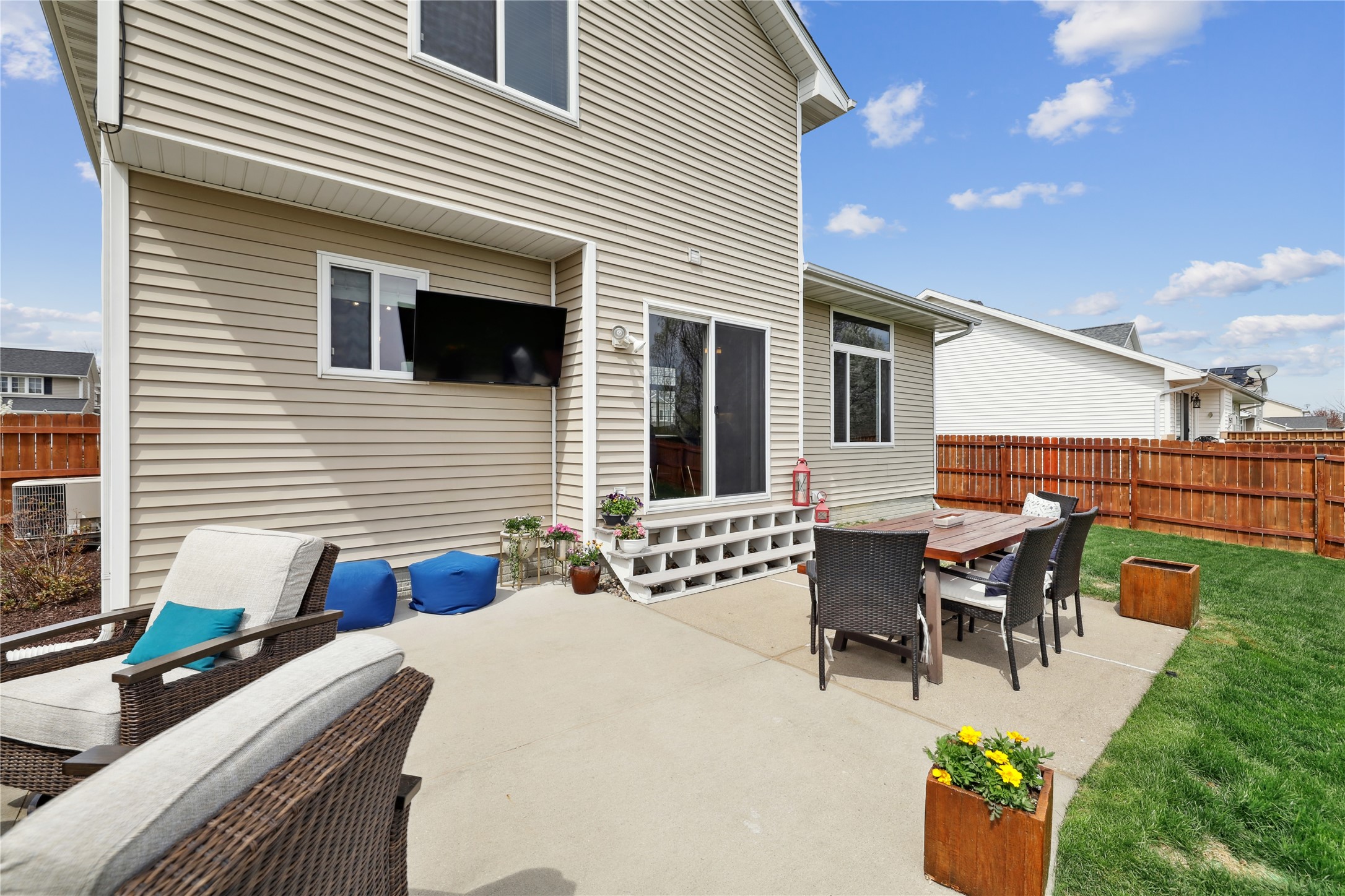 1085 SE Rosewood Drive, Waukee, Iowa image 3