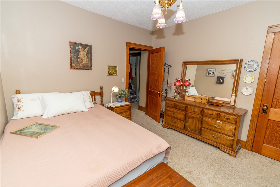 423 E Jefferson Street, Winterset, Iowa image 18