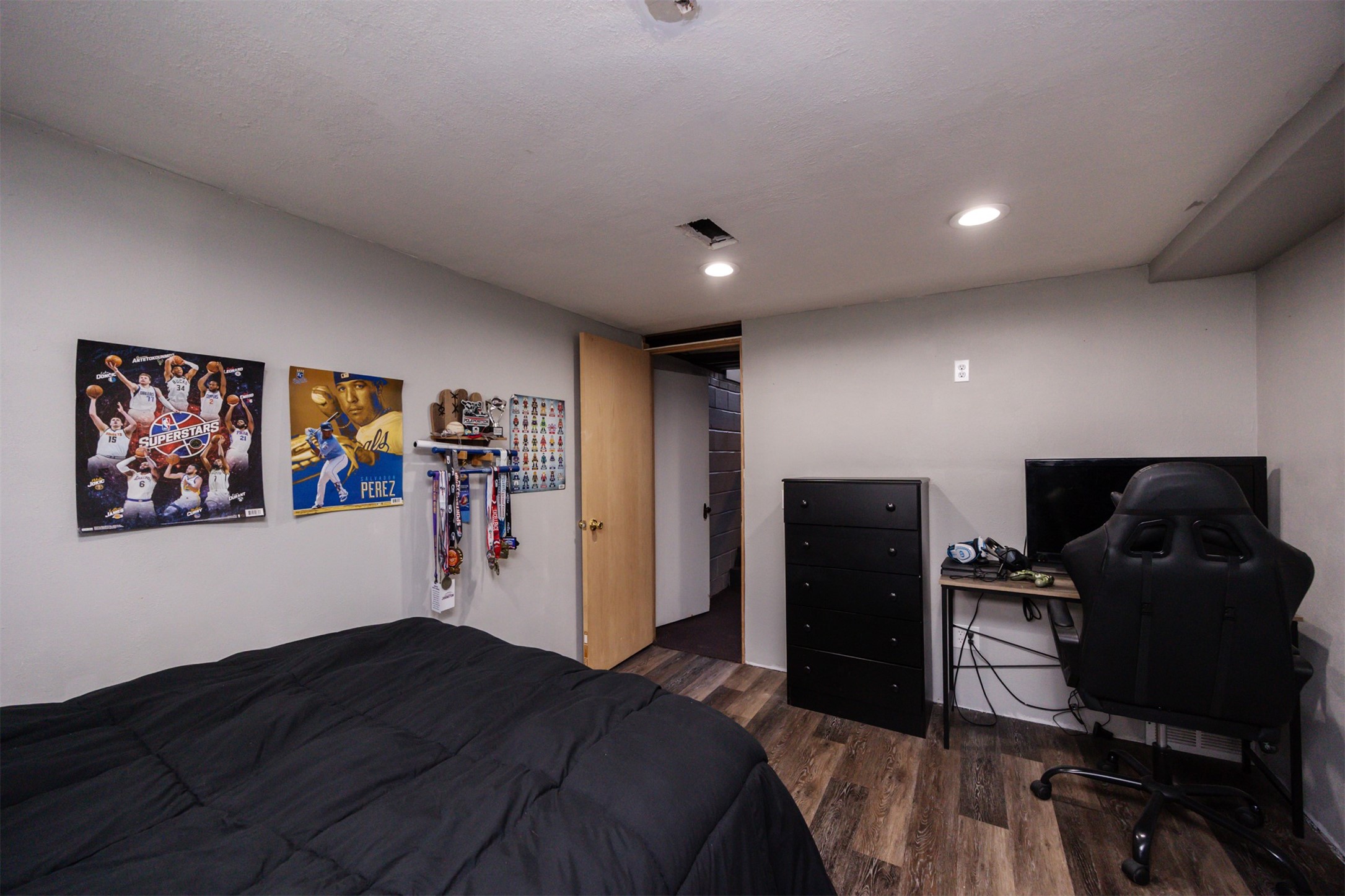 820 E Seneca Avenue, Des Moines, Iowa image 18
