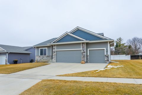 1105 Hunter Court Adel IA 50003