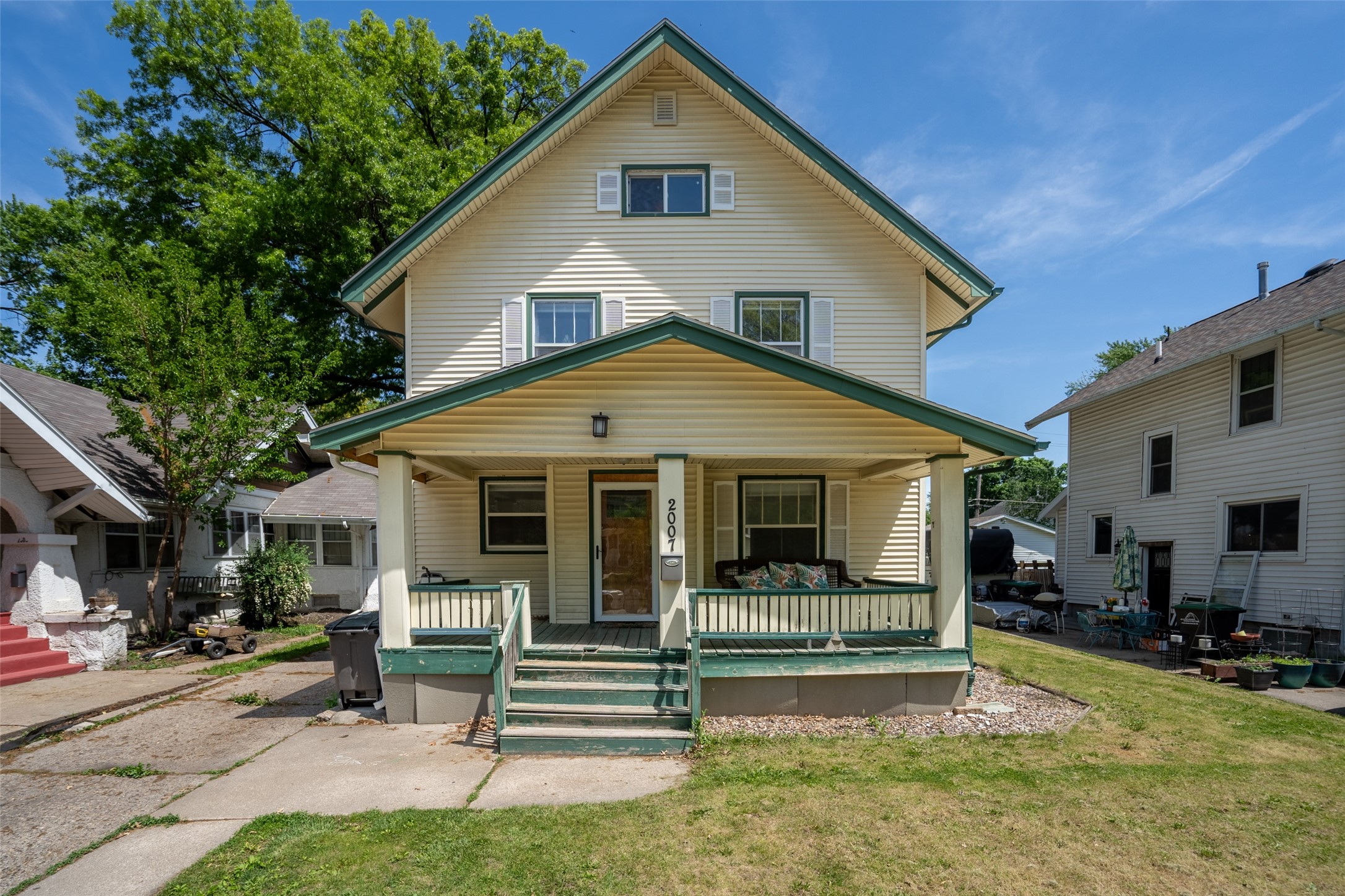 2007 E 12th Street, Des Moines, Iowa image 1