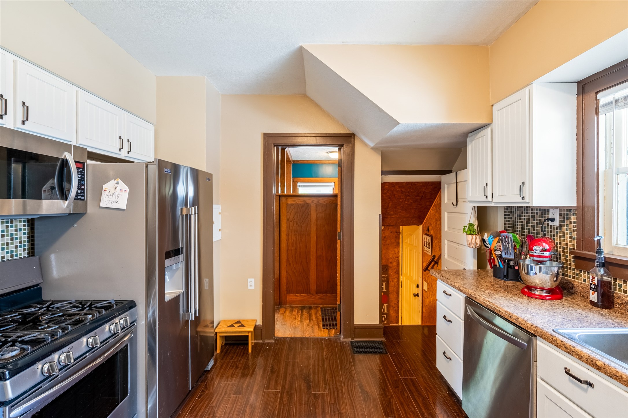 2007 E 12th Street, Des Moines, Iowa image 12
