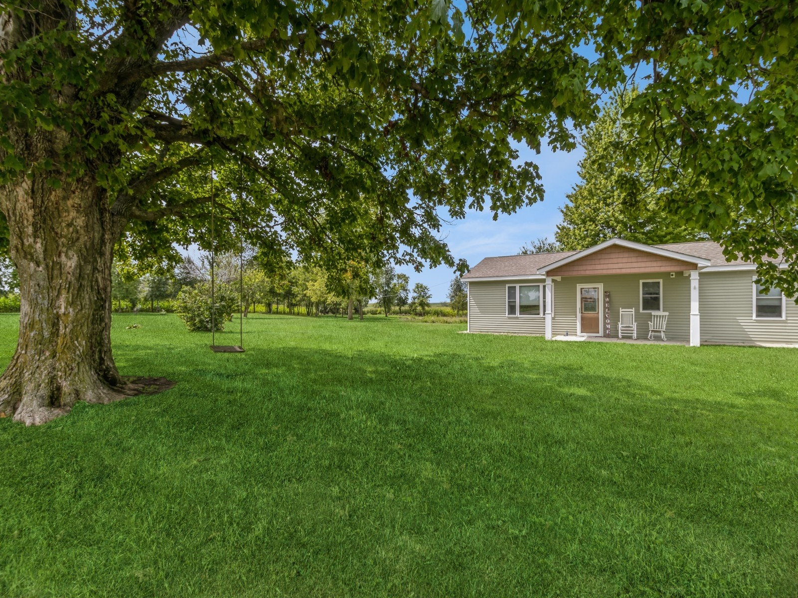 1933 Elmwood Avenue, Earlham, Iowa image 20