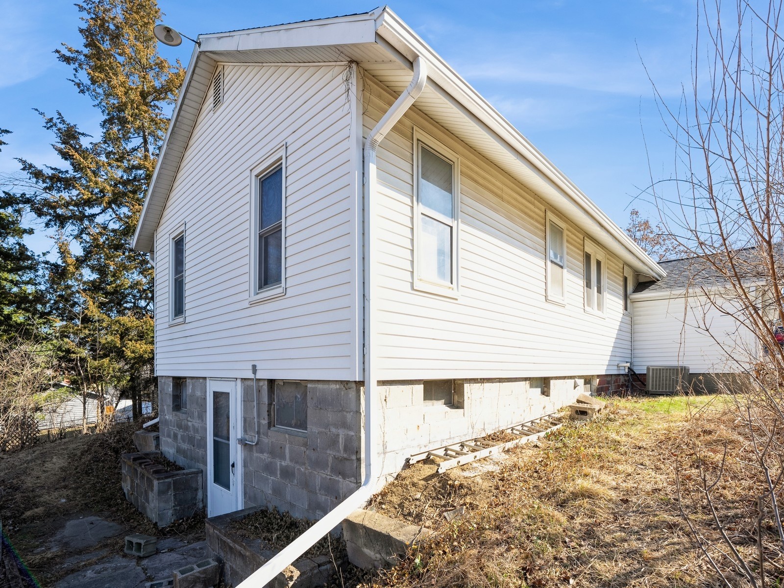 815 E 7th Street, Newton, Iowa image 22