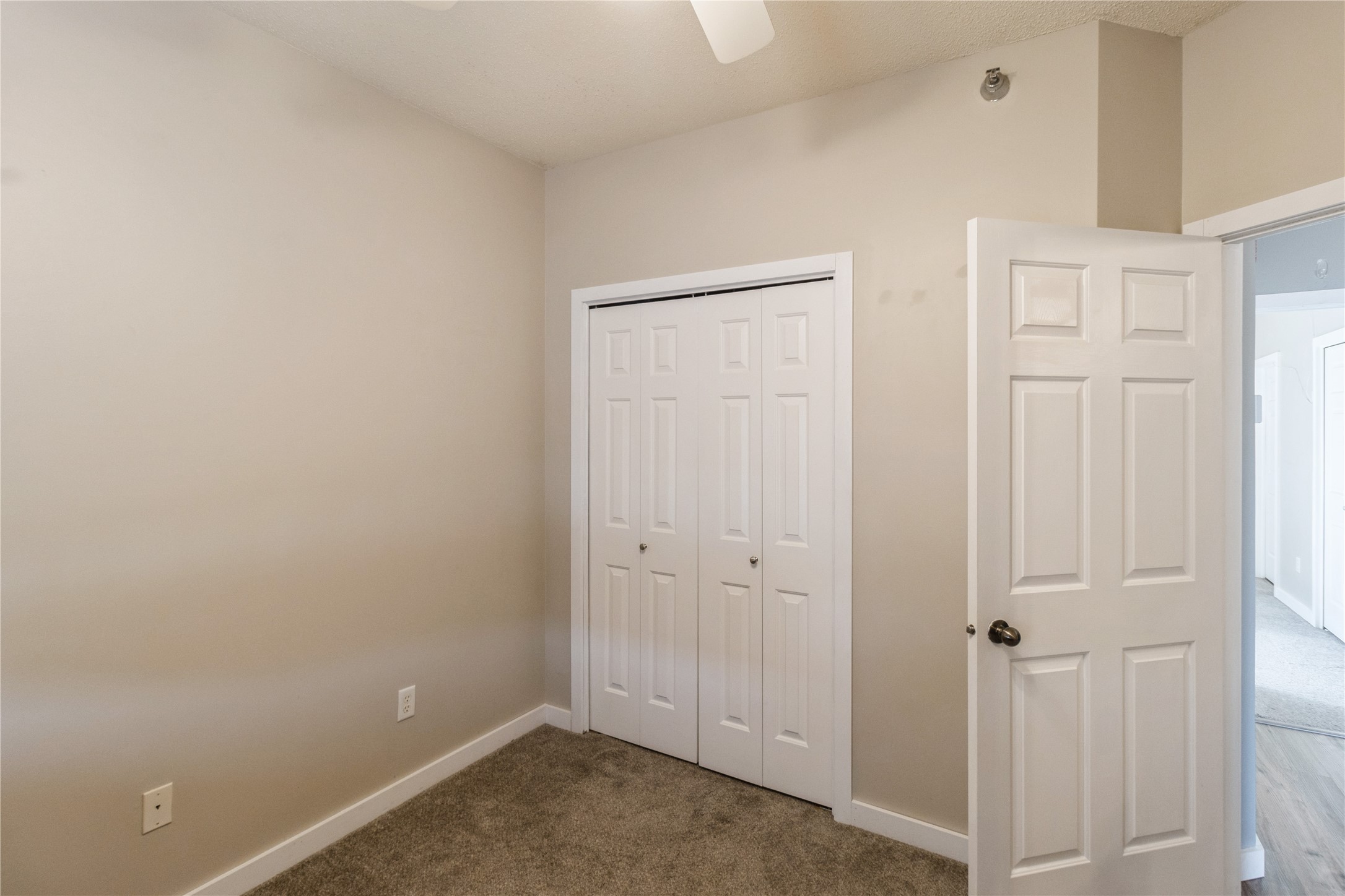 2323 E Porter Avenue #13, Des Moines, Iowa image 12