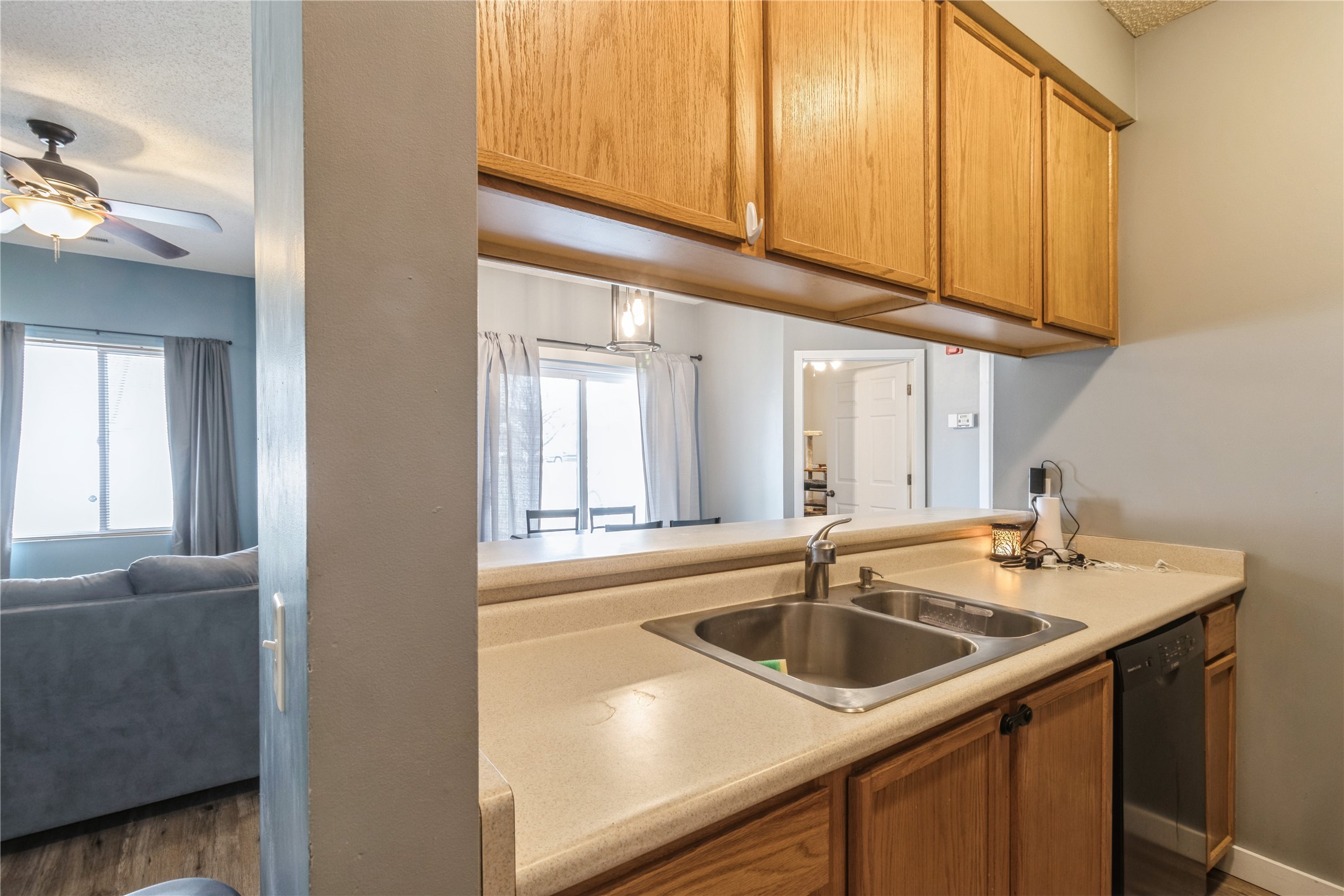 2323 E Porter Avenue #13, Des Moines, Iowa image 10