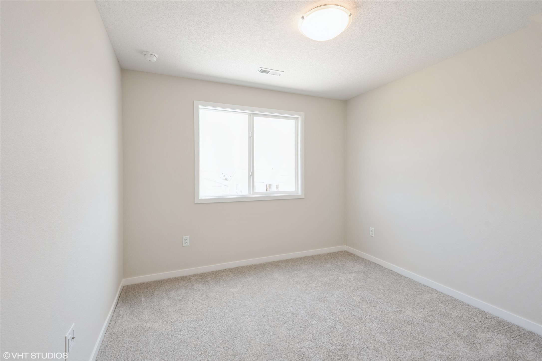 1018 Willow Valley Drive, Norwalk, Iowa image 23