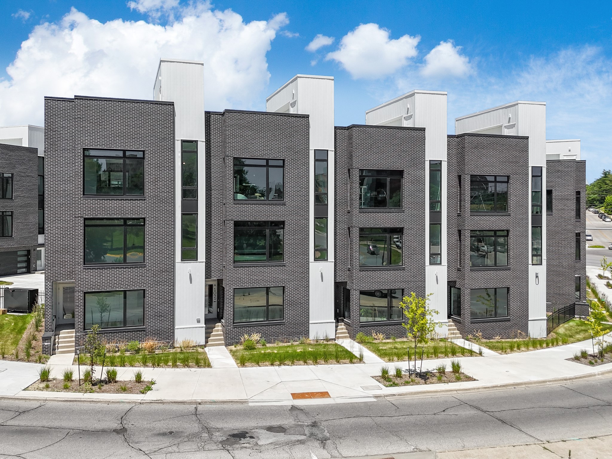 1201 Center Street #E106, Des Moines, Iowa image 1
