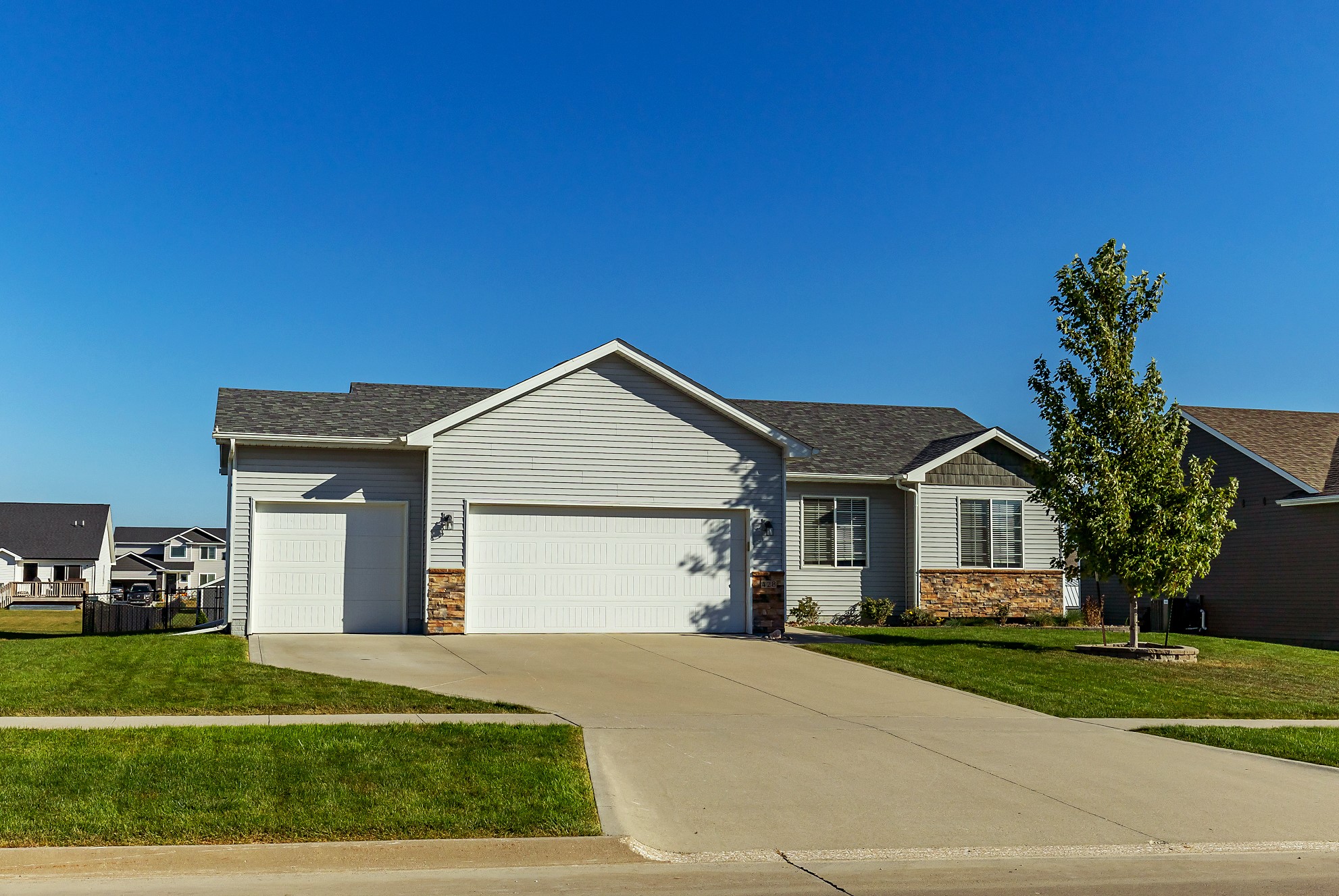 428 W Centennial Drive, Huxley, Iowa image 2