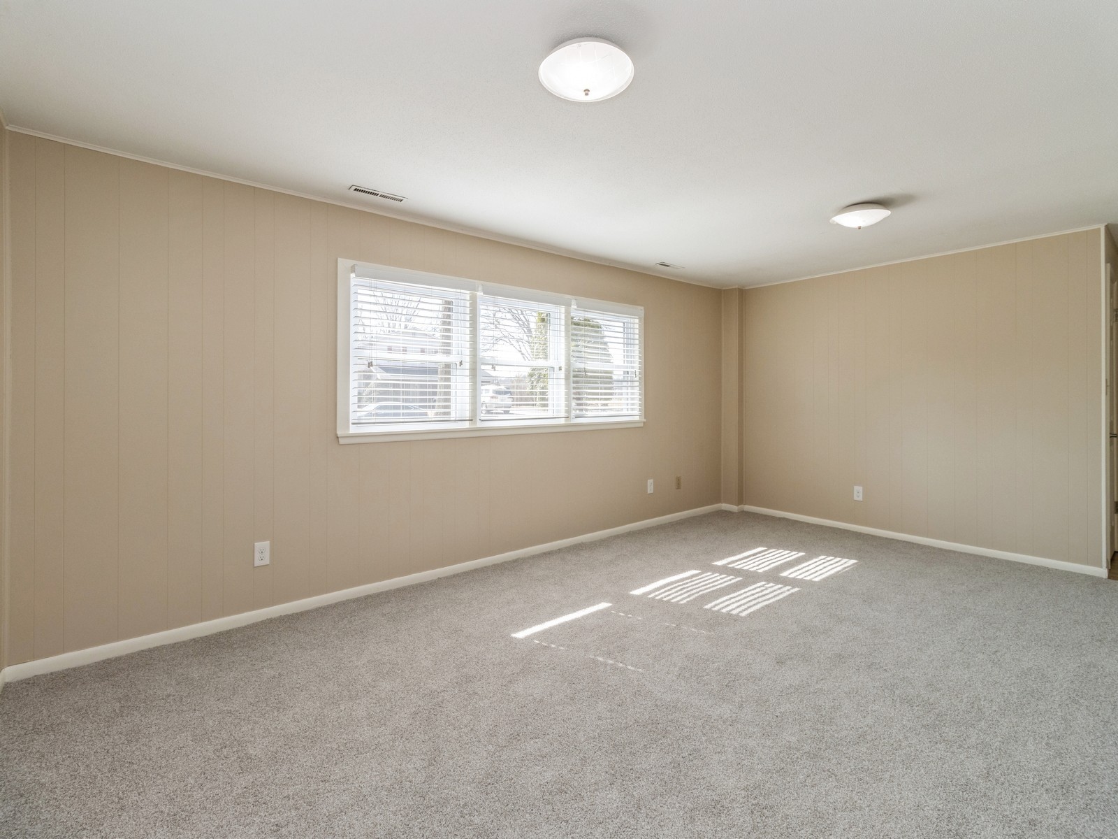 3215 Sylvania Drive, West Des Moines, Iowa image 25