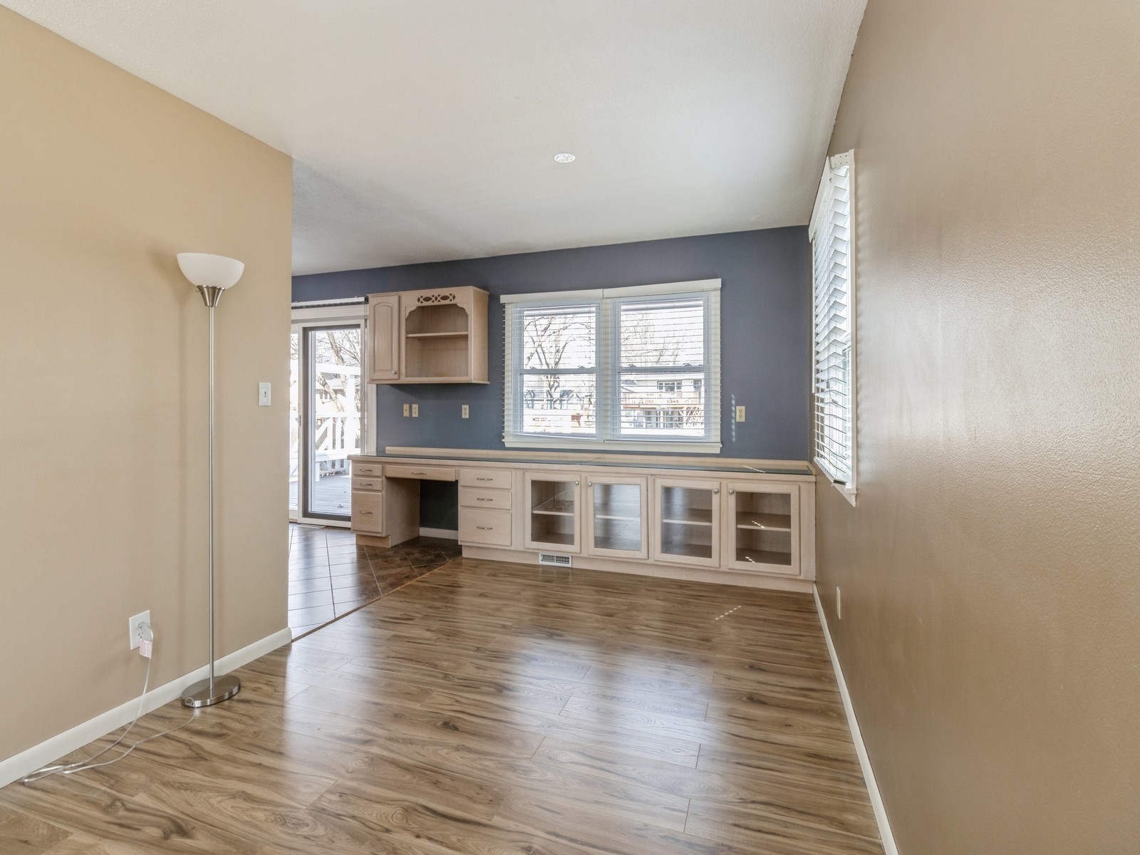 3215 Sylvania Drive, West Des Moines, Iowa image 8
