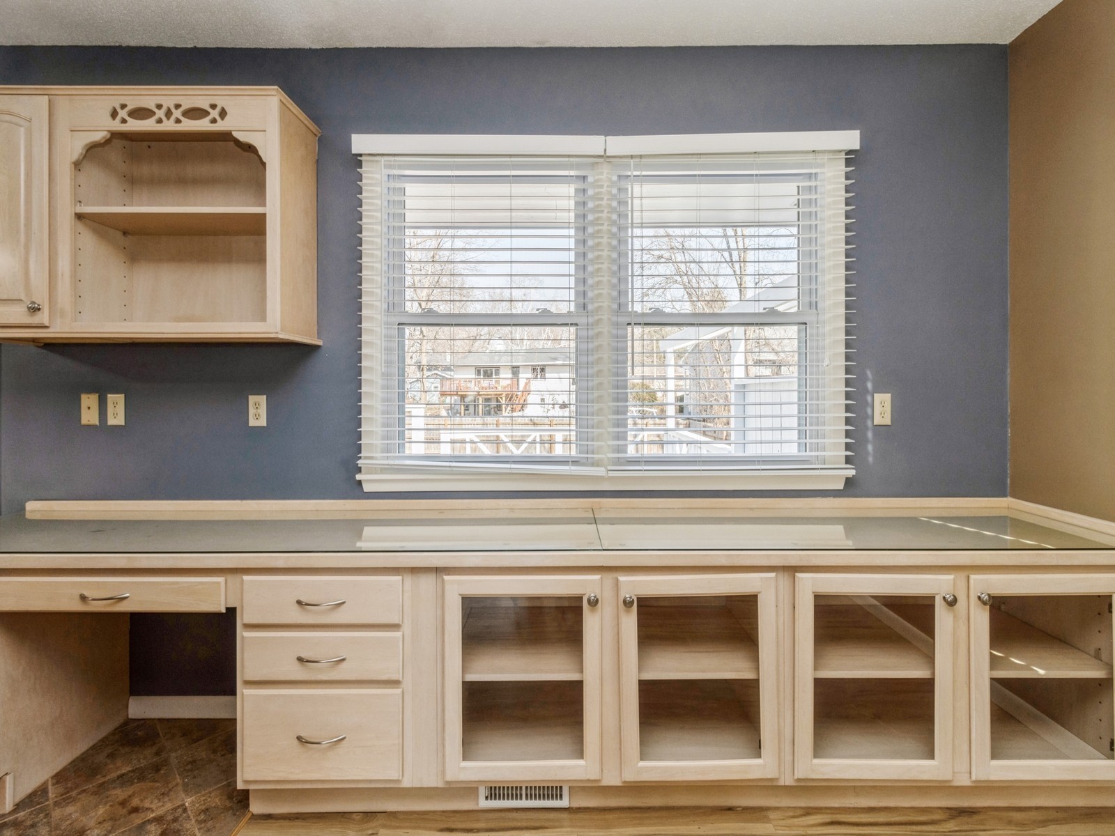 3215 Sylvania Drive, West Des Moines, Iowa image 9