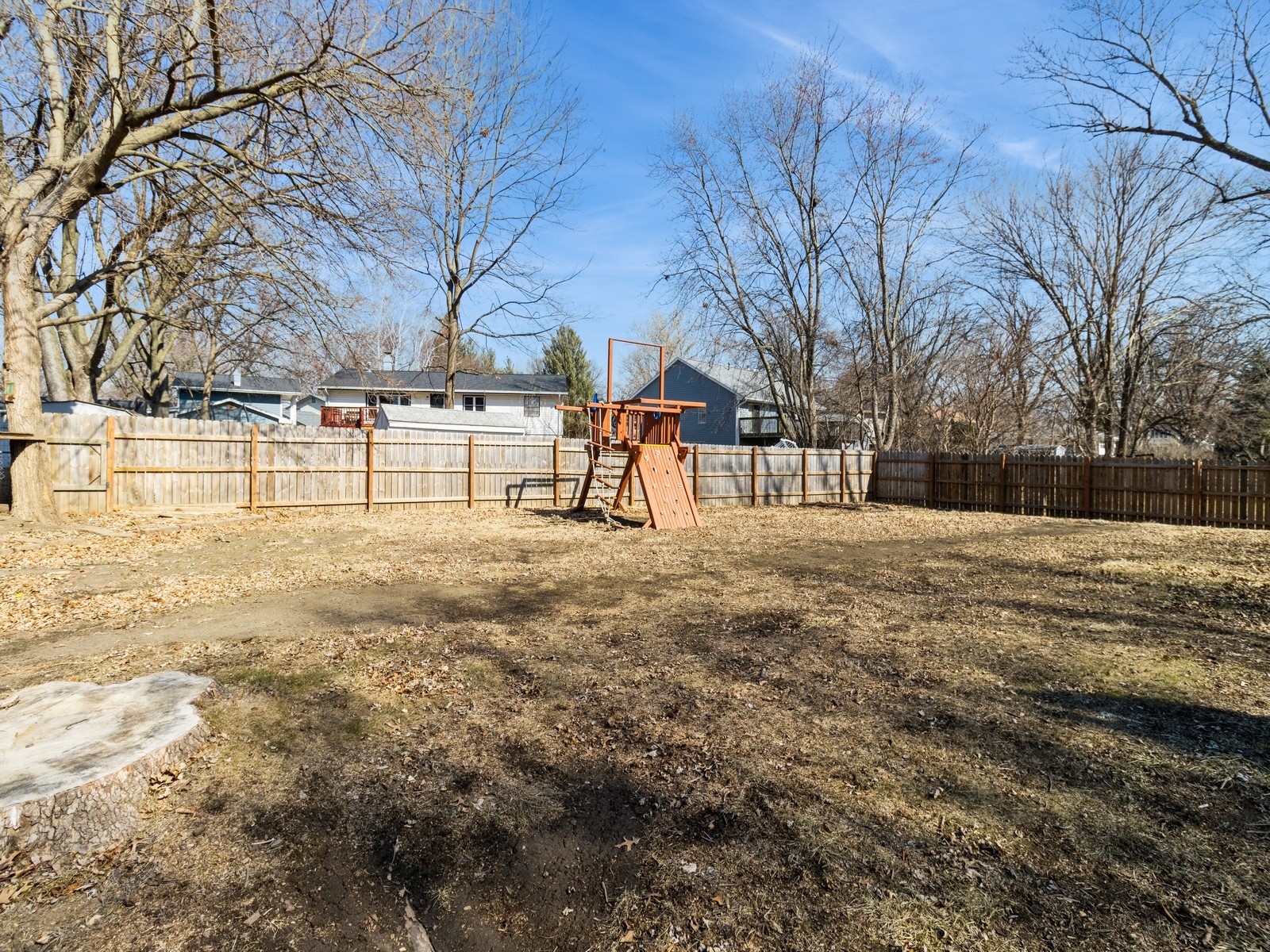 3215 Sylvania Drive, West Des Moines, Iowa image 32